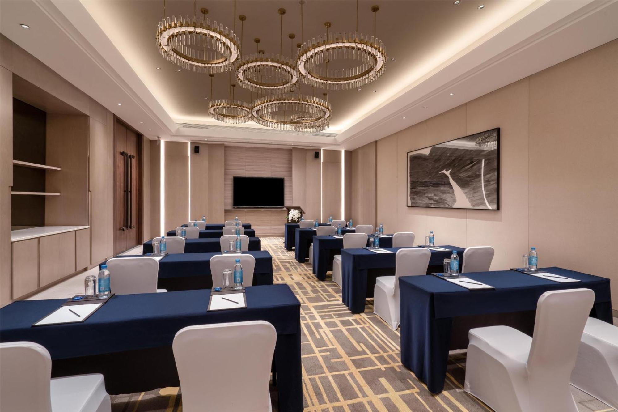 Kempinski Hotel Jinan Bagian luar foto